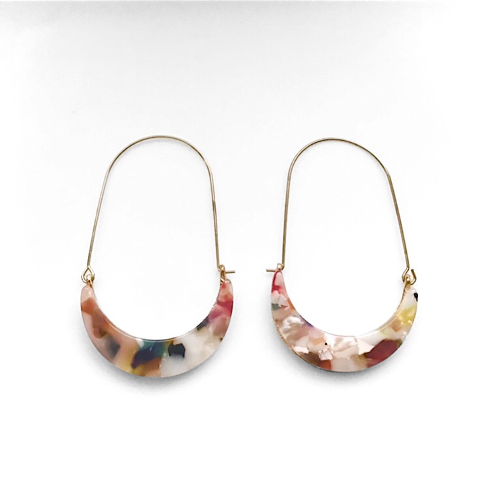Light Colorful Multicolor Tortoiseshell Earrings - Picture 2 of 7